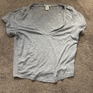 Bozzolo Light Gray Ribbed V-Neck Tee